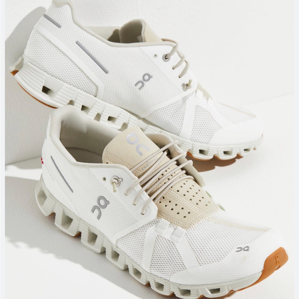7.5 Sand and white on cloud